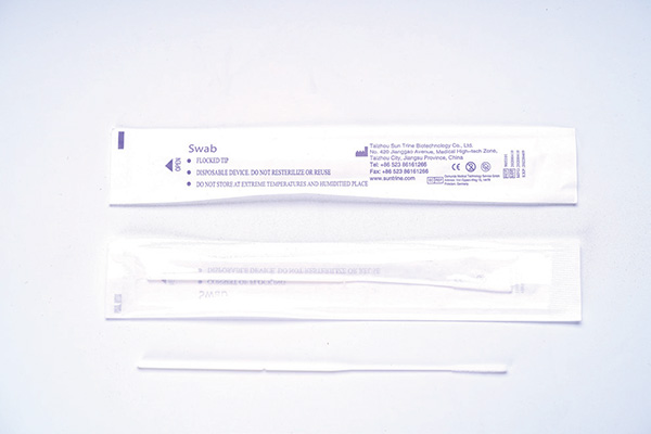 Viral Transport Medium Swab nasal swab 03